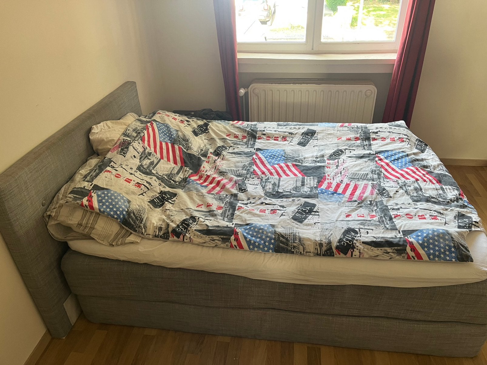 Lit ikea a donner, Enlèvement, Comme neuf, Matelas