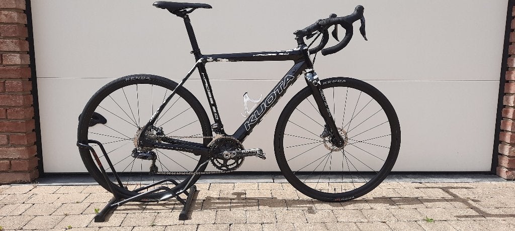 Vélo route carbone ultegra di2, Fietsen en Brommers, Fietsen | Racefietsen, 28 inch, Gebruikt, Carbon, Heren
