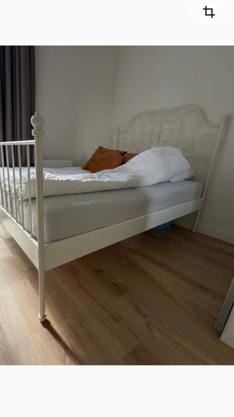 Wit metalen bed 1m60 met lattenbodems, Huis en Inrichting, Ophalen of Verzenden, Zo goed als nieuw
