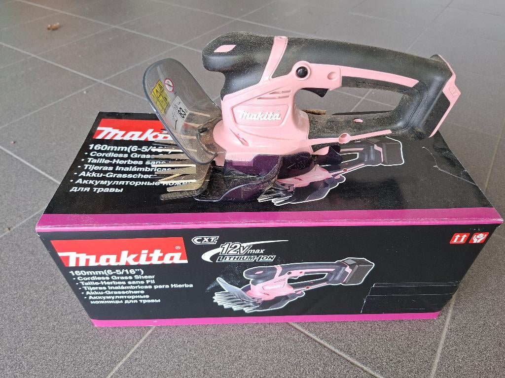 makita grasschaar, Tuin en Terras, Ophalen, Zo goed als nieuw, Accu