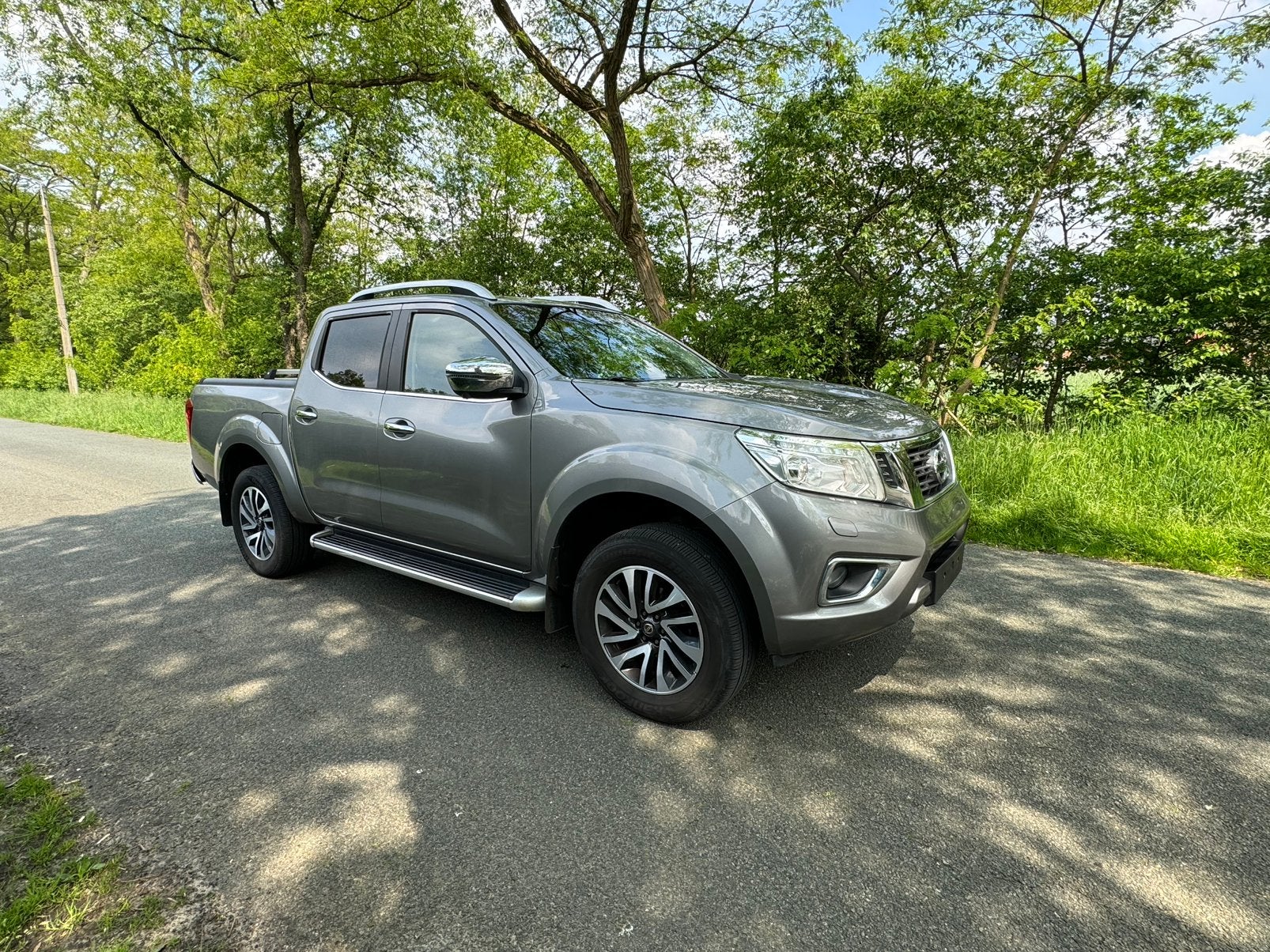 Wij kopen alle modellen **Navara** Oud-Jong (ook met schade), Autos, Nissan, Entreprise, Achat, Navara double cabine