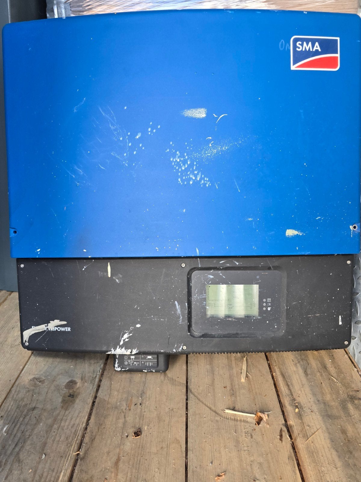 SMA Sunny Tripower zonnepanelen omvormer 10kW, Doe-het-zelf en Bouw, Zonnepanelen en Toebehoren, Ophalen