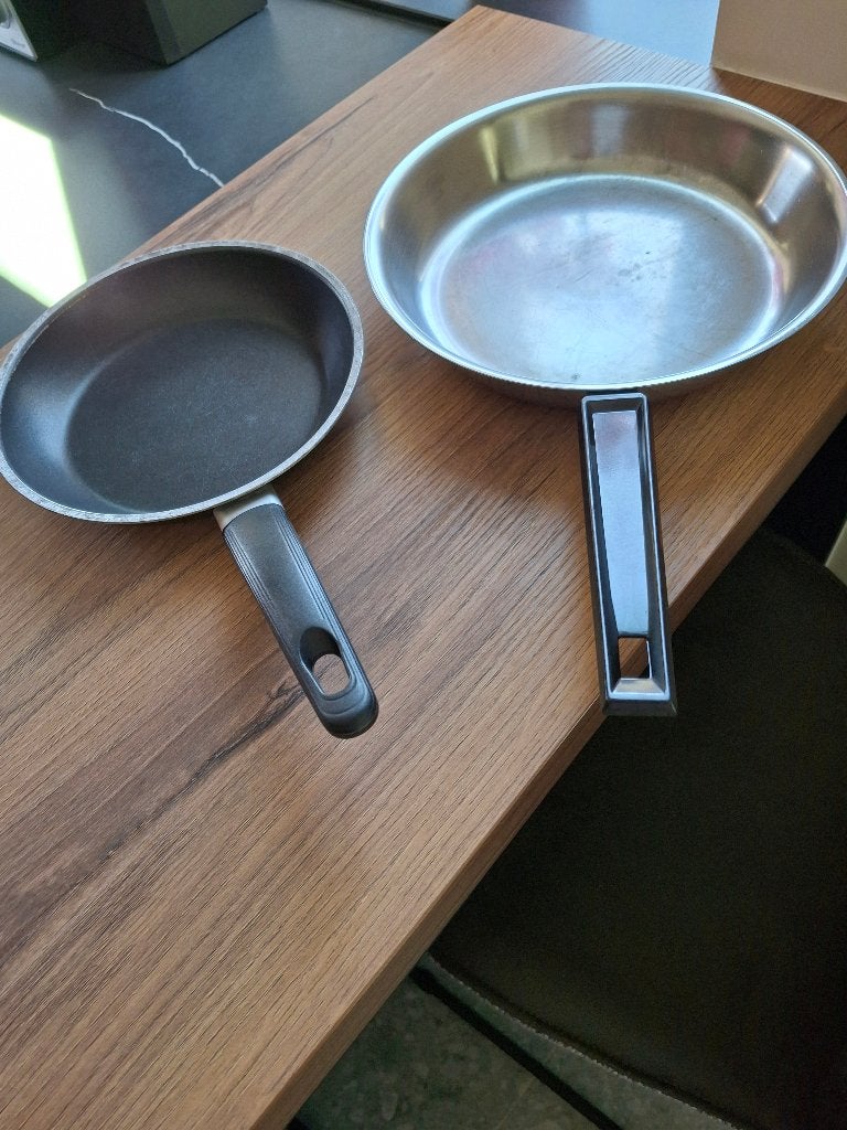 2 poêles, Enlèvement, Comme neuf, Cocotte