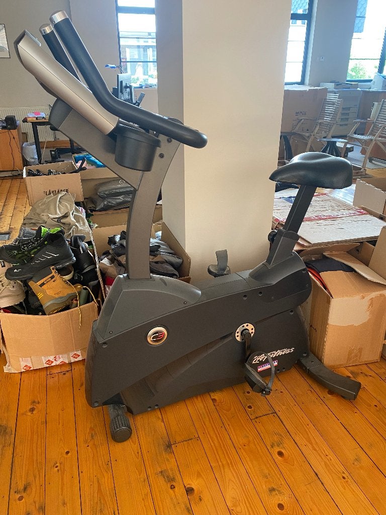 LifeFitness C3, Ophalen, Gebruikt, Metaal, Benen