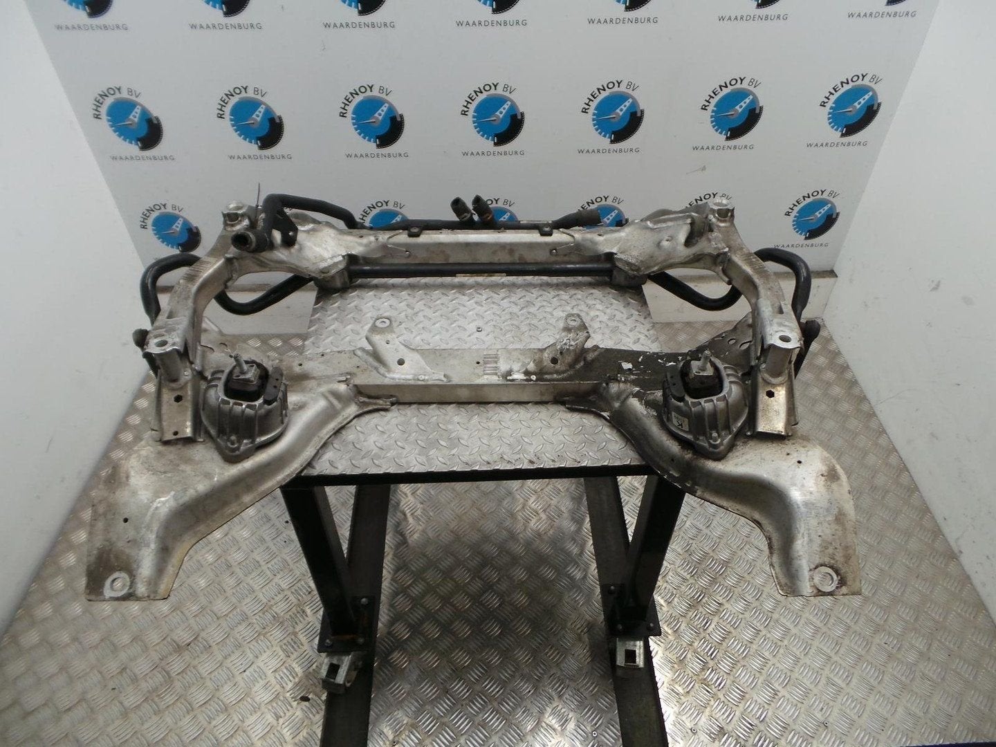 BMW 3 SERIES SUBFRAME VOOR 2008, Auto-onderdelen, Ophalen of Verzenden, Gebruikt, ARN erkend
