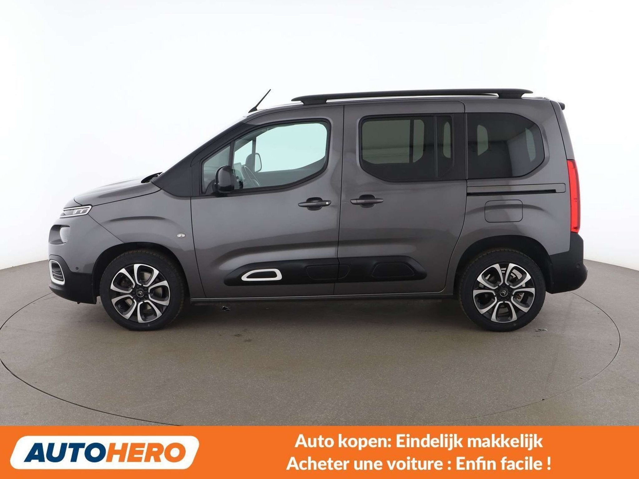 Citroën Berlingo 1.2 PureTech Shine M (automatique), Argent ou Gris, Achat, Euro 6, 5 portes