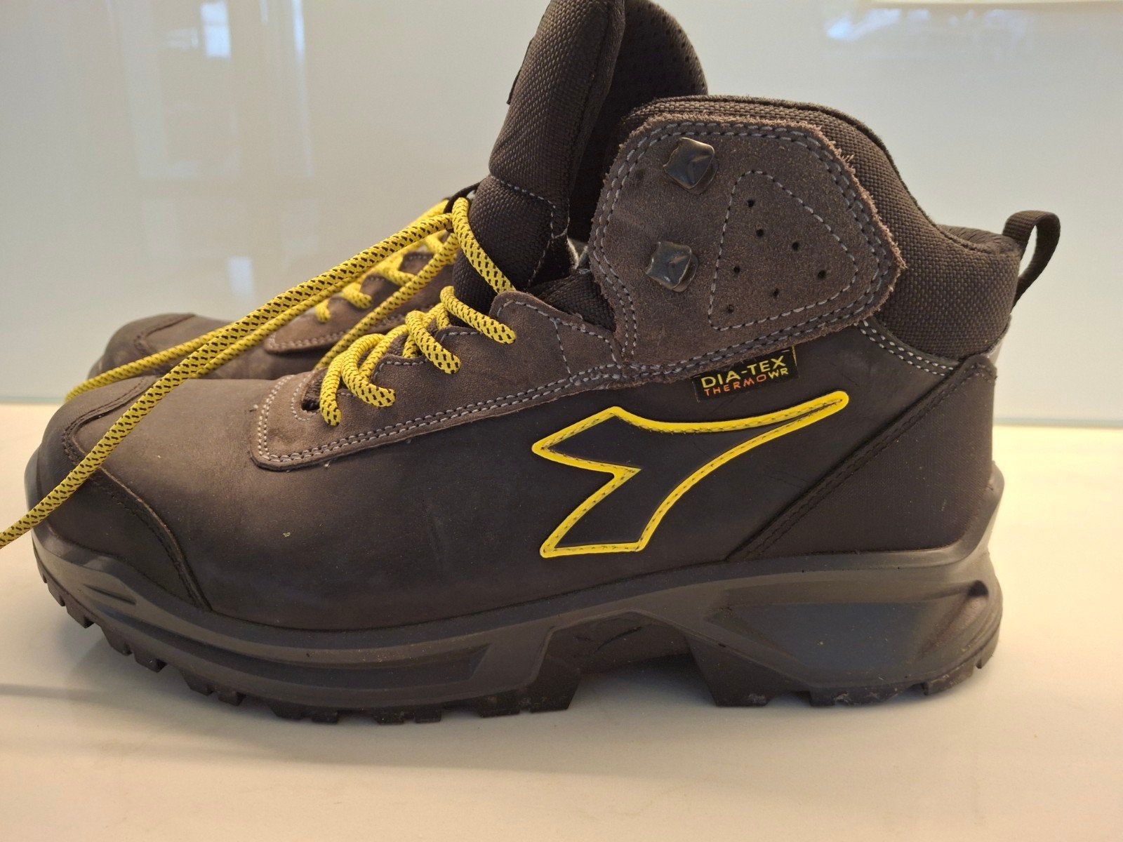 werkschoenen diadora, Doe-het-zelf en Bouw, Ophalen of Verzenden