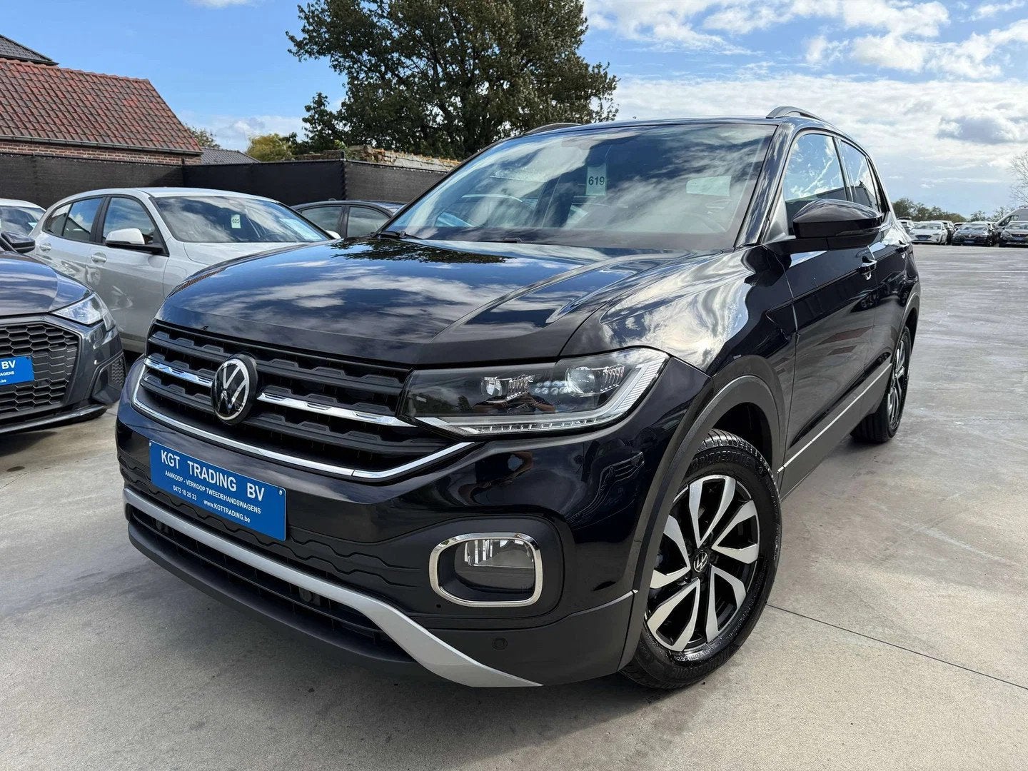 Volkswagen T-Cross 1.0 TSI NAVIGATIE VIRTUAL CAMERA FULL LED, Gebruikt, 110 g/km, Zwart, Bedrijf