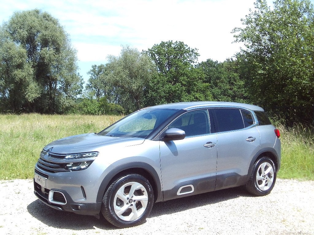 Citroen C5 Aircross Benzine 75dkm 18"ALU 131PK Camera NW 022, Voorwielaandrijving, Dealer onderhouden, Stof, Euro 6
