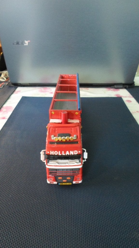 vrachtwagen daf schaal 1:50, Hobby en Vrije tijd, Modelauto's | 1:50, Ophalen, Zo goed als nieuw, Bus of Vrachtwagen, Tekno