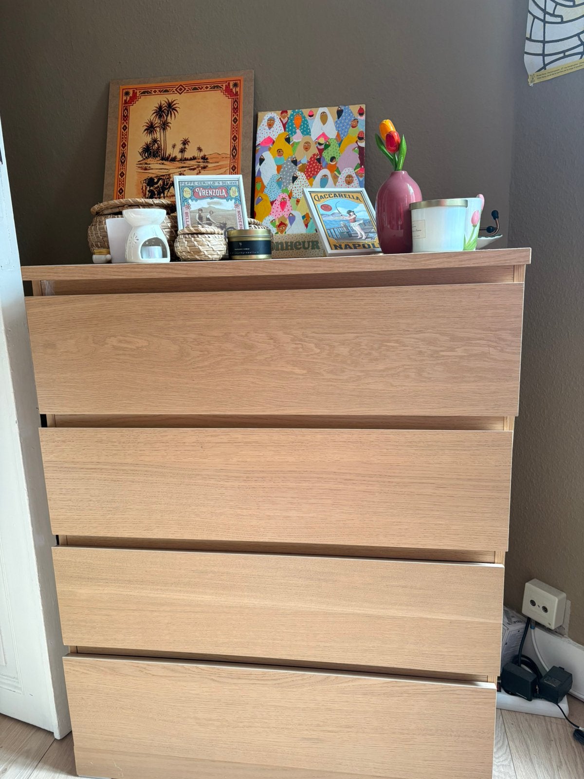 Commode Ikea  4 tiroirs, 3 ou 4 tiroirs, Enlèvement, Utilisé, 100 à 150 cm