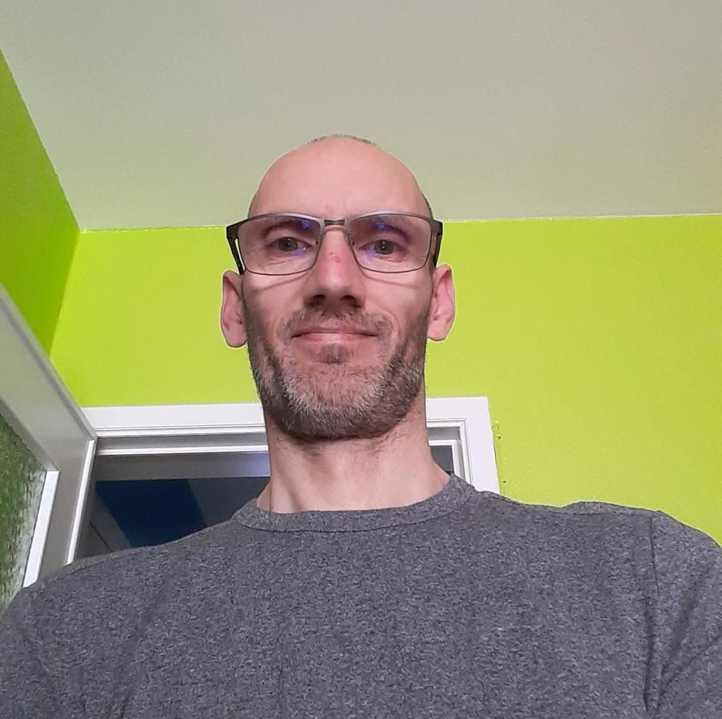 opzoek naar een vrouw, Contacten en Berichten, Man zoekt Vrouw