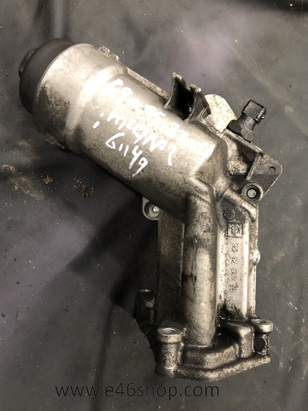 OLIEFILTERHUIS BMW E90 E91  M47 DIESEL MOTOR OE 6740373126, Autos : Pièces & Accessoires, -, Utilisé, -, Enlèvement ou Envoi