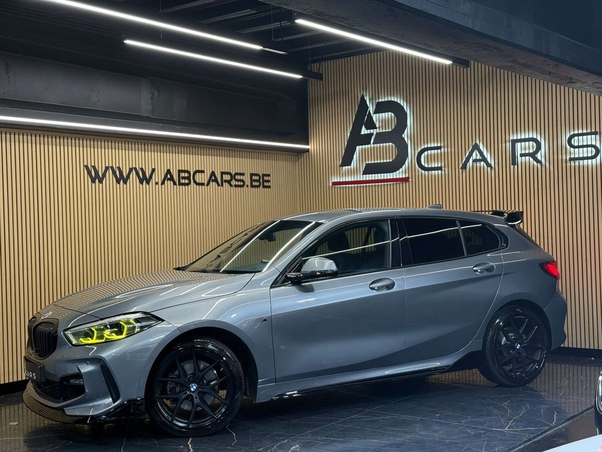 BMW 1 Serie 118 IA PACK M PERFORMANCE * GARANTIE 12 MOIS *, Auto's, 1 Reeks, Gebruikt, https://public.car-pass.be/vhr/8867880b-3a99-4b0e-98e1-b9578ec4dbf6