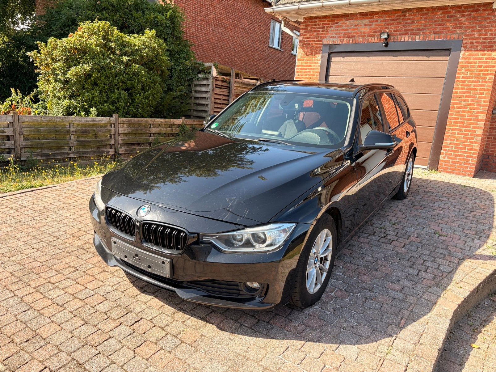 BMW 318dA touring F31 2014 EURO 5b, Autos, Euro 5, Achat, Noir, 5 portes
