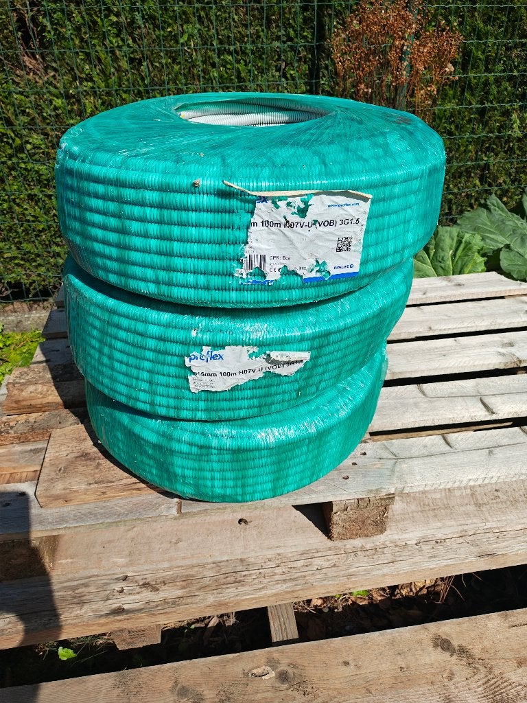 Verschillende loten flex buizen met vob draad, Doe-het-zelf en Bouw, Ophalen, Nieuw, Overige merken, Kabel of Snoer