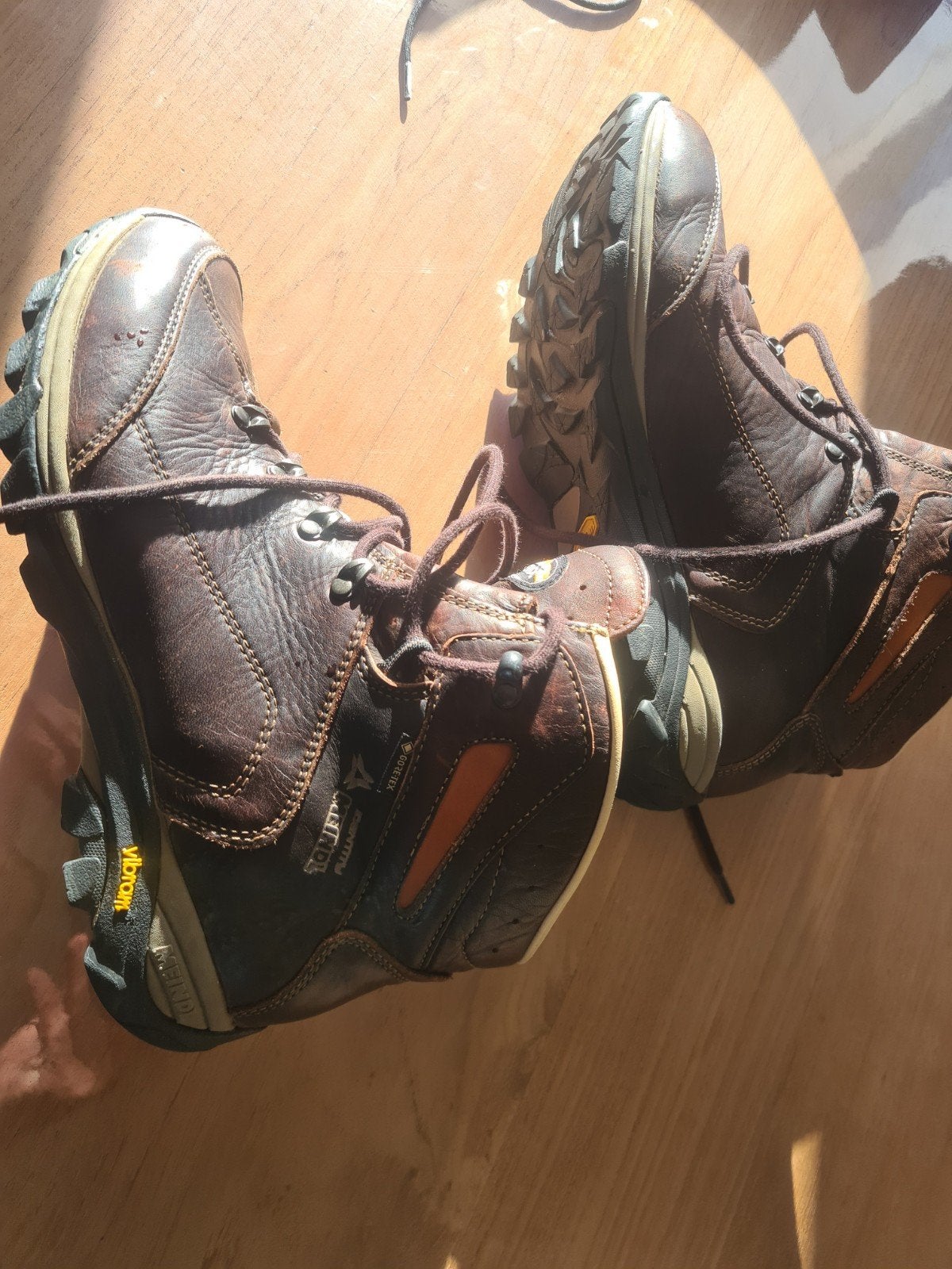 meindl tussen identiteit leder wandelschoenen heren . Maat 4, Ophalen of Verzenden