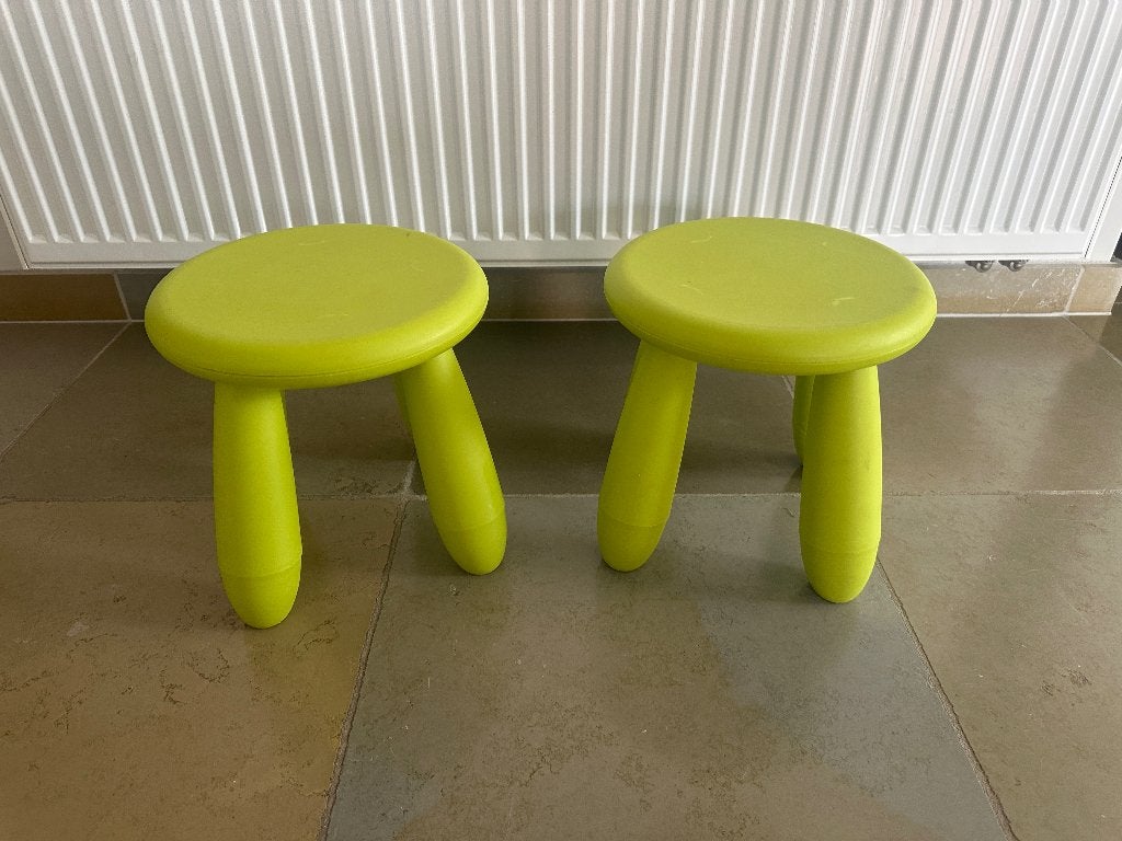 Kinder stoelen en tafel, Kinderen en Baby's, Ophalen, Gebruikt, Stoel(en)
