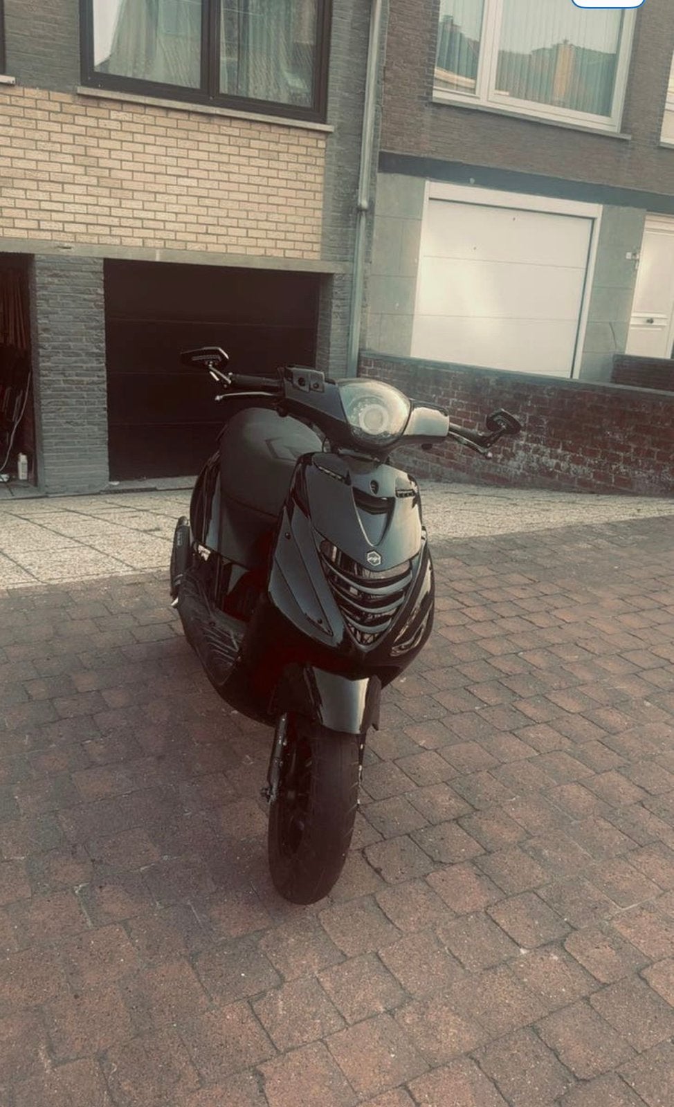 Piaggio zip 2t met A klasse papieren., Fietsen en Brommers, Ophalen, Zo goed als nieuw, Zip