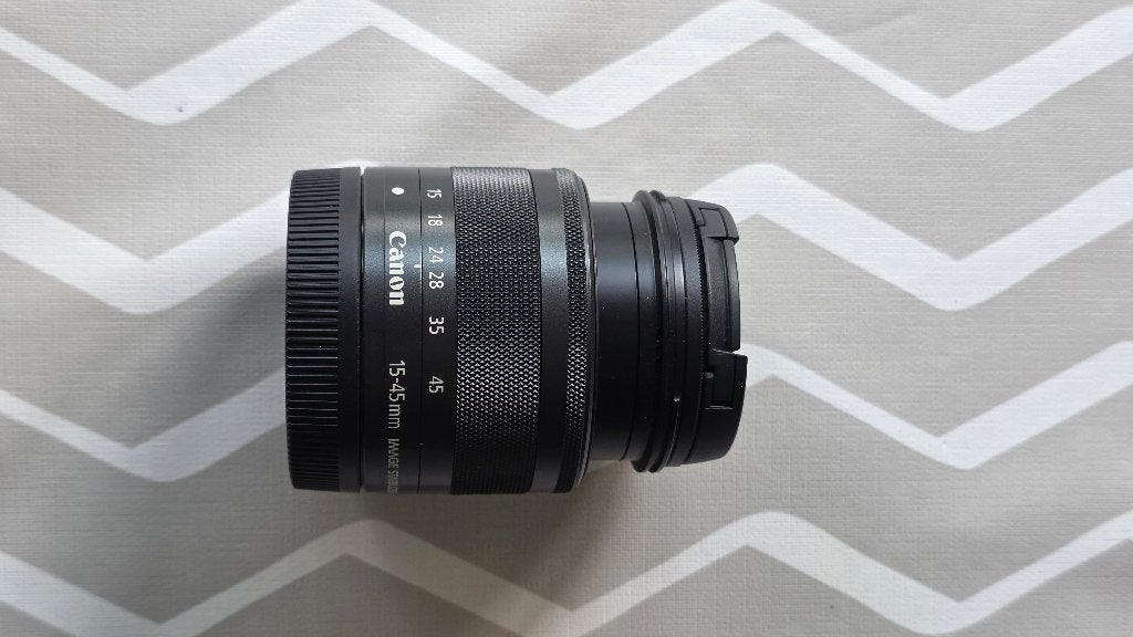 Canon EFM 15-45 IS in nieuwstaat., Autofocus, Lentille standard, Comme neuf, Canon