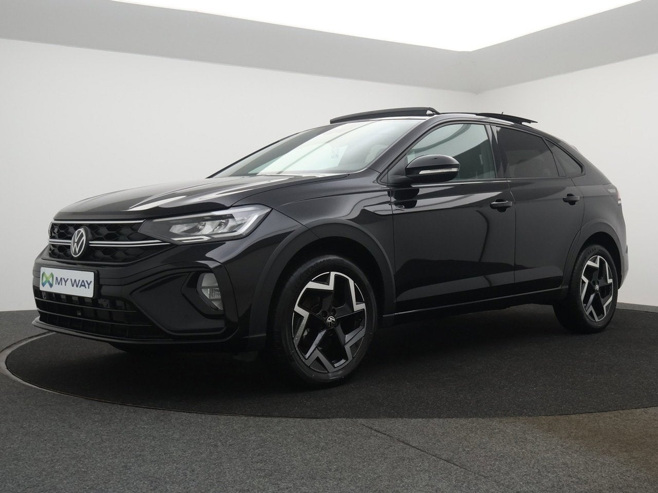 Volkswagen Taigo Taigo 1.0TSI R-Line *PANODAK*ACC*VIRTUAL CO, Autos, Achat, Boîte manuelle, Taigo, https://public.car-pass.be/vhr/f34e425f-6a43-4949-a440-c982734fa9a3