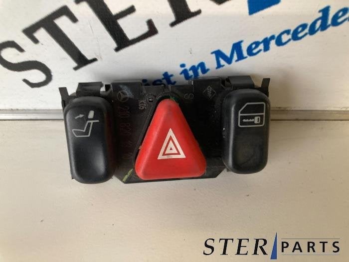 Paniekverlichtings Schakelaar van een Mercedes E-Klasse, Gebruikt, -, Ophalen of Verzenden, -