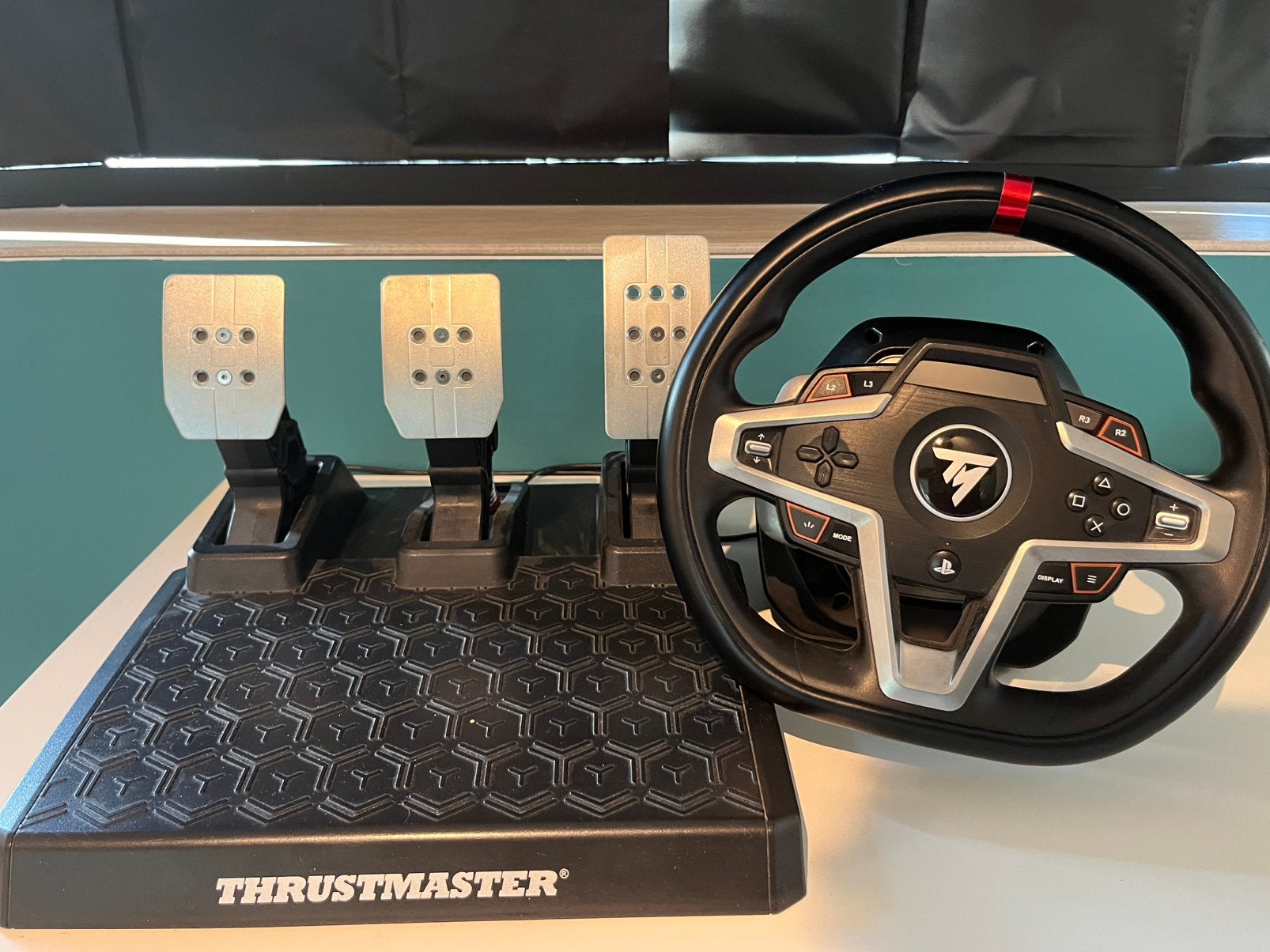 Thrustmaster t248 ps4 ps5 pc stuur en pedalen, PlayStation 4, Ophalen of Verzenden, Zo goed als nieuw, Controller