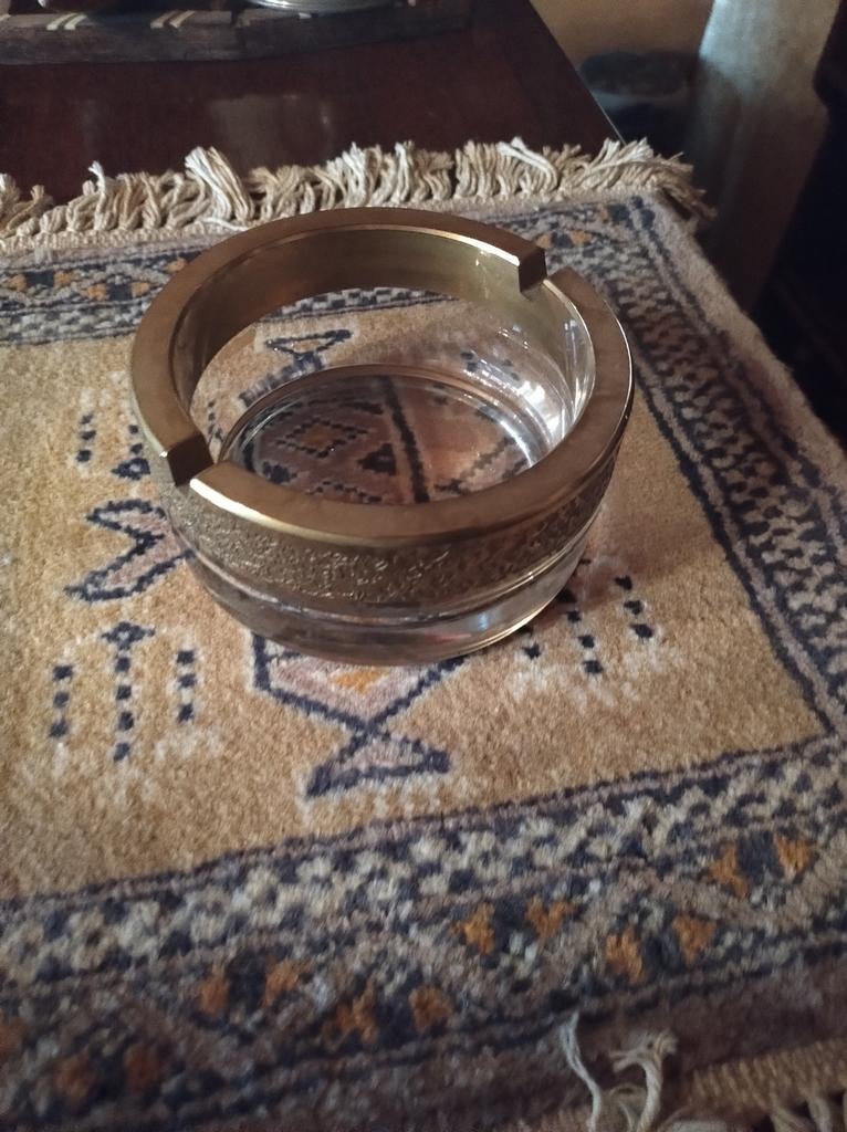 Antiek Gouden Rand Assepot ., Ophalen