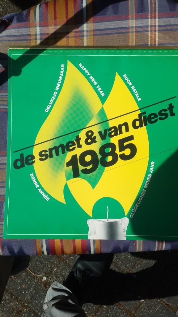 Aantal jaar kalenders de smet en van diest, Ophalen