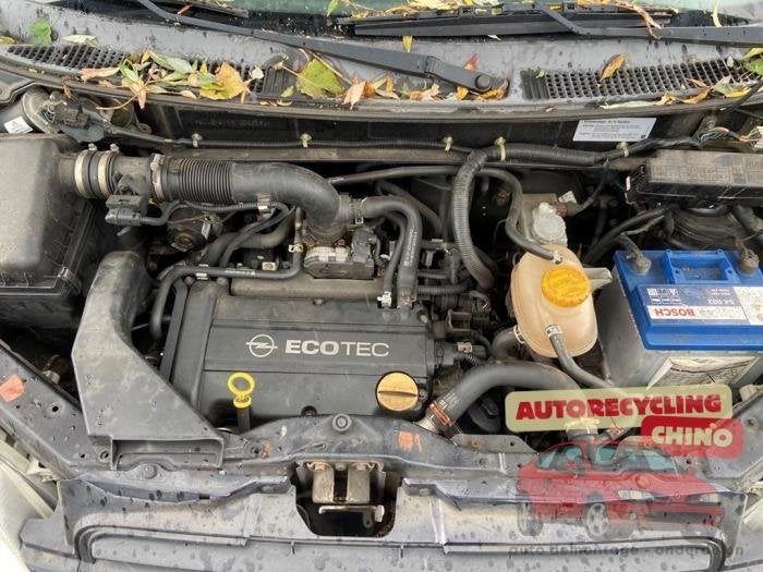 Versnellingsbak van een Opel Agila, Gebruikt, -, -, Opel