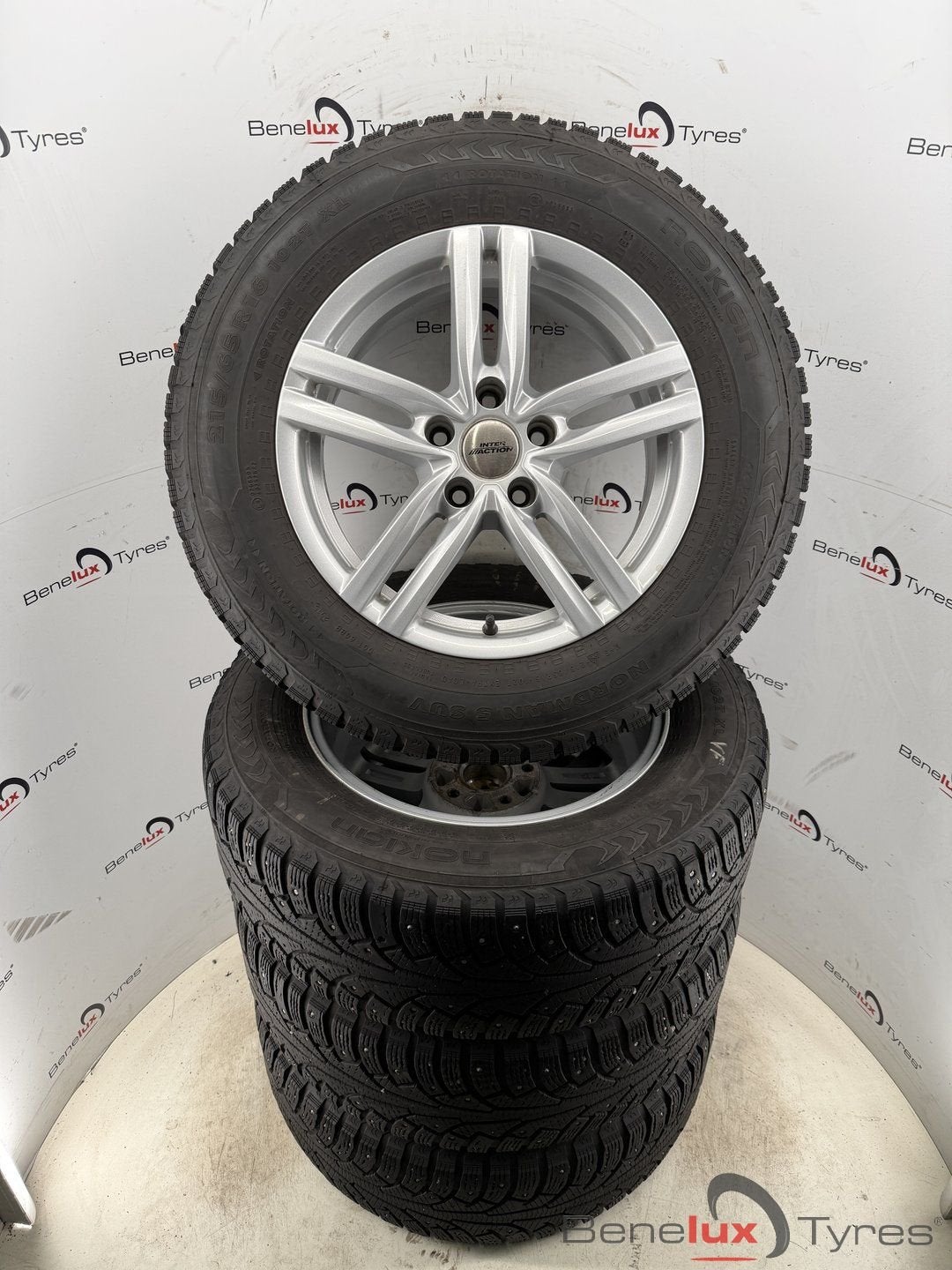 16'' met spijkers Volkswagen Tiguan Phaeton T-roc VW Audi Q3, Auto-onderdelen, Banden en Velgen, -, Banden en Velgen, Gebruikt