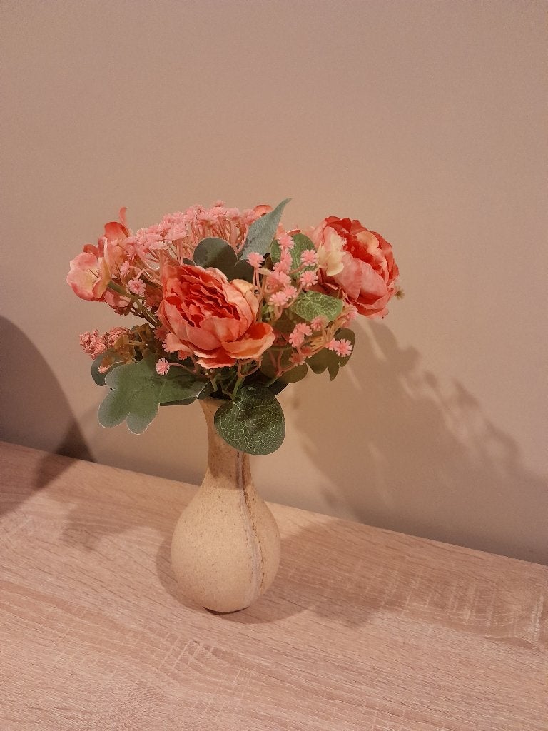 Vaasje met kunstbloemen, Ophalen of Verzenden, Nieuw, Handgemaakt