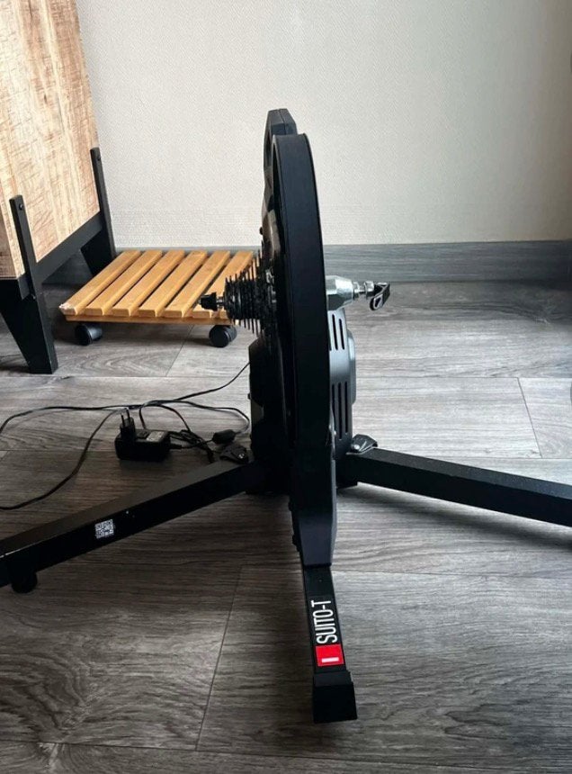 Elite Suito-T Smart Trainer + cassette, Sports & Fitness, Cyclisme, Enlèvement, Comme neuf, Autres types