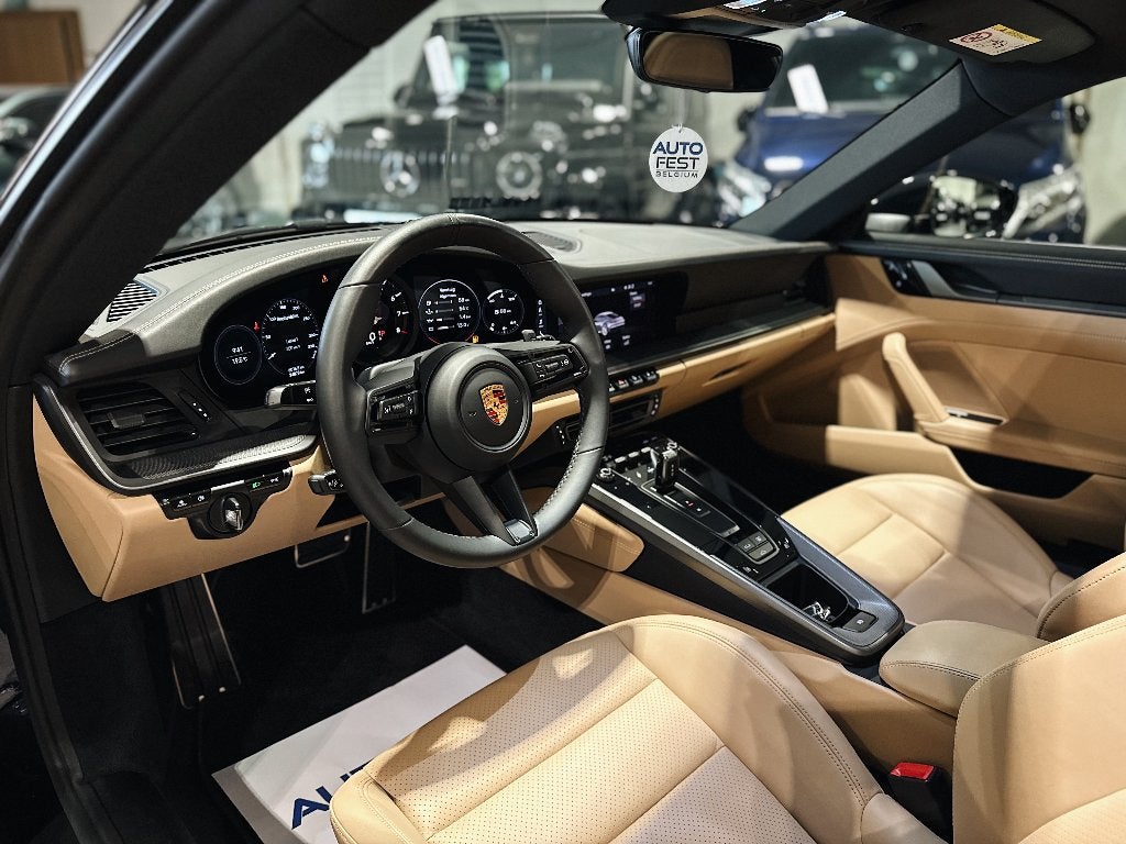 Porsche 911 992.1 Carrera 2 Coupé - Garantie, Automaat, 4 zetels, Achterwielaandrijving, Zwart