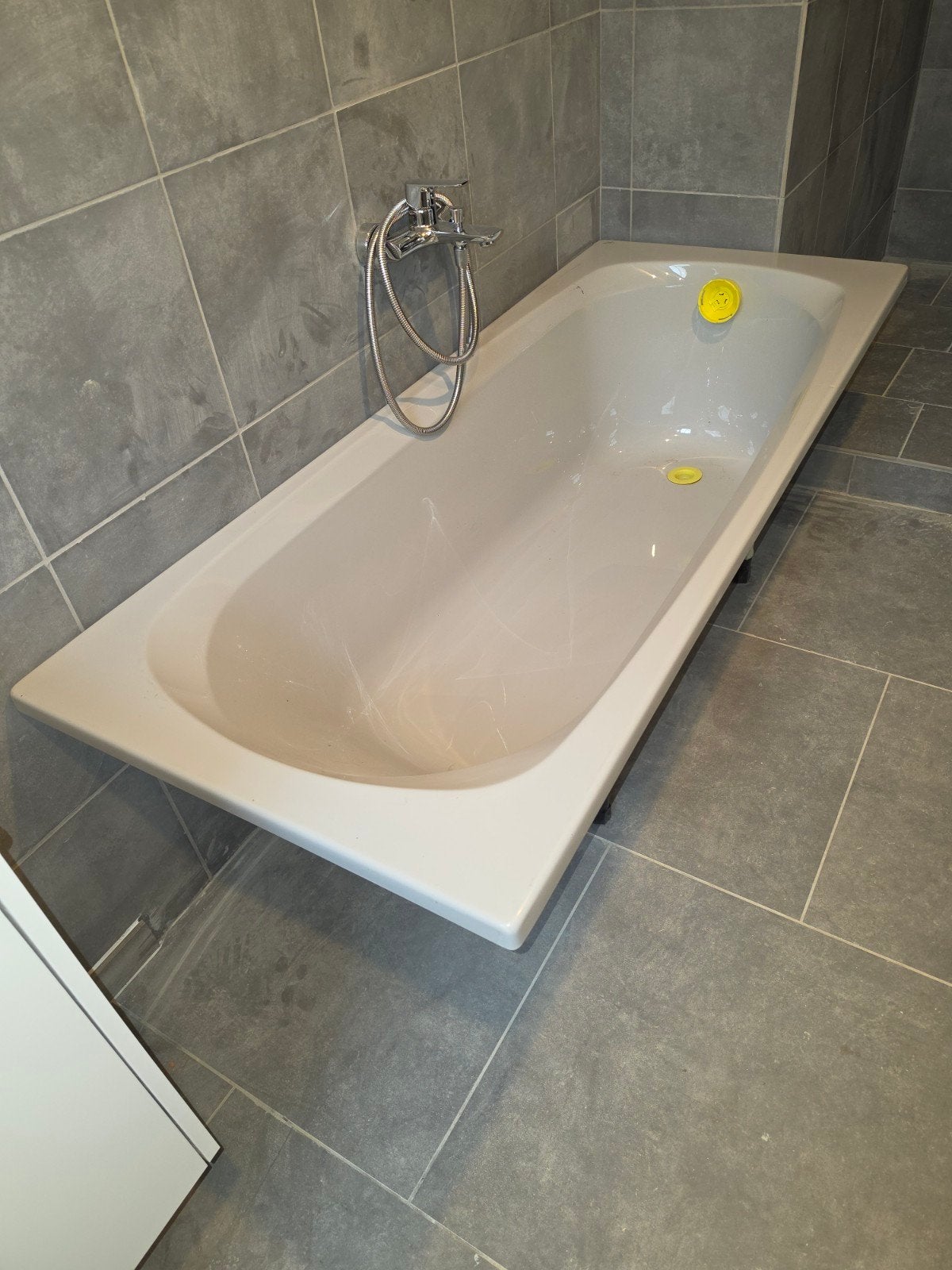 baignoire Idéal Standard neuve, coup 170x70cm av. pieds 50€, Maison & Meubles, Enlèvement
