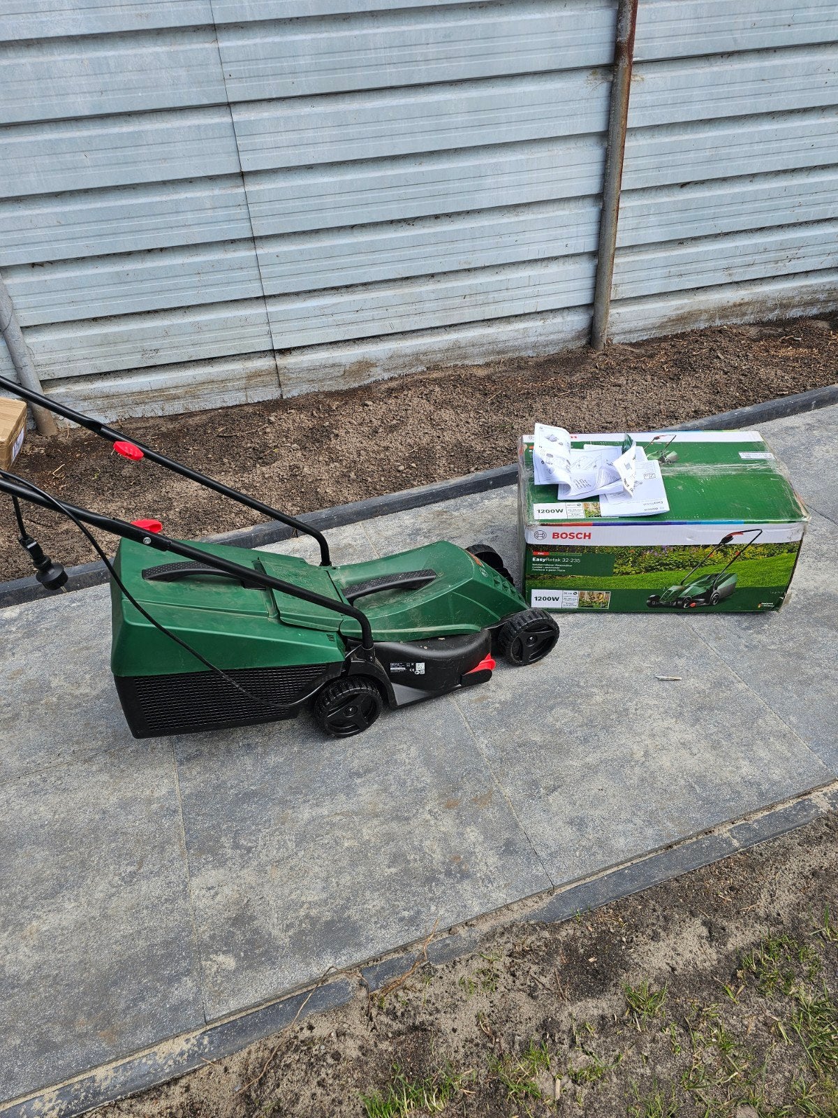 Electriche Bosch grasmaaier, Tuin en Terras, Grasmaaiers, Ophalen
