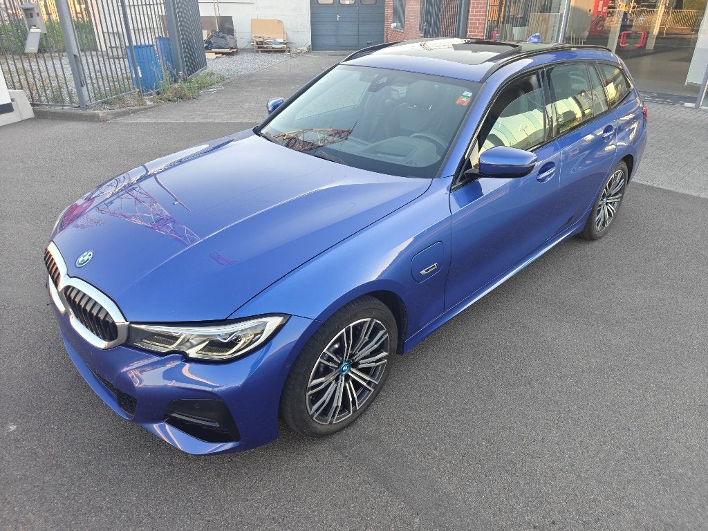 BMW 3-serie G21 330e M Hybrid Pakket M Hybrid BTW BTW, Auto's, Automaat, Euro 6, Blauw, Break