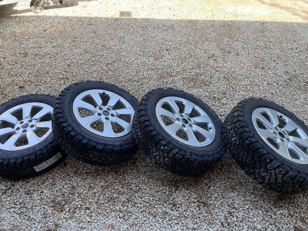20" wielen met BF Goodrich KO3 Range Rover Sport L461, Ophalen, 255 mm, Nieuw, Band(en)