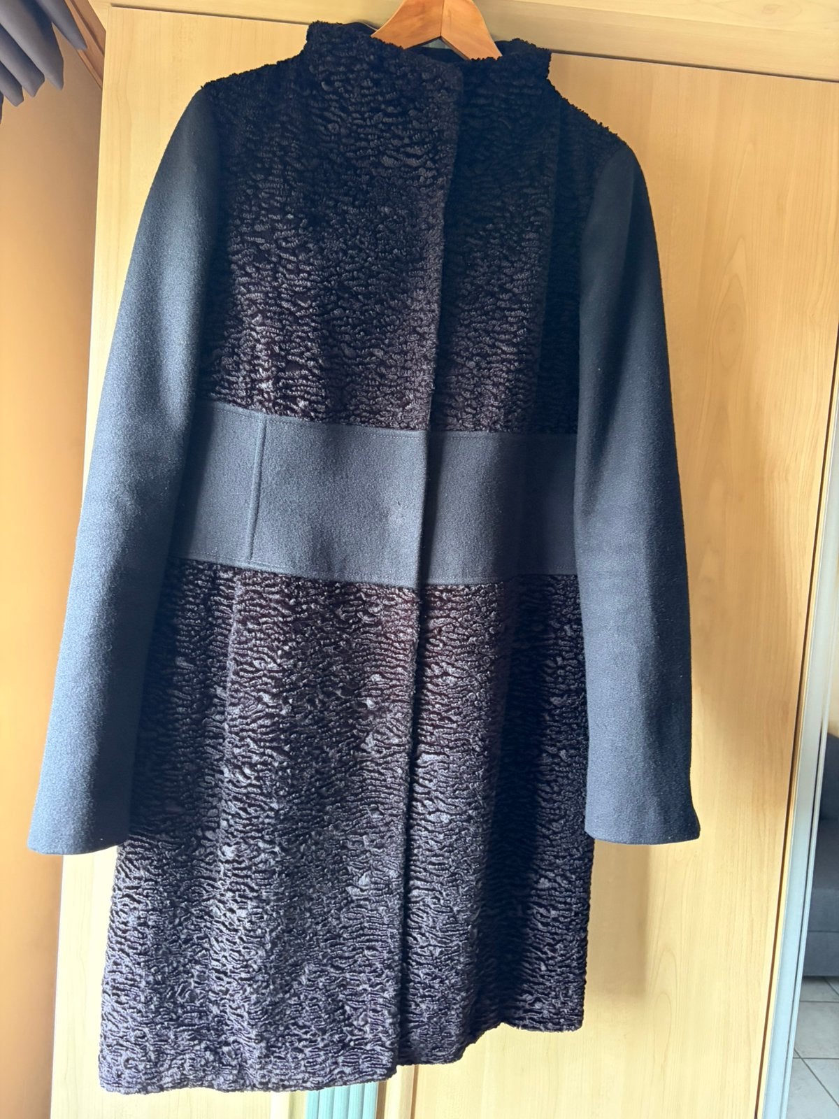 Zwarte jas Liu Jo, Kleding | Dames, Jassen | Winter, Ophalen of Verzenden, Gedragen, Maat 42/44 (L), Zwart