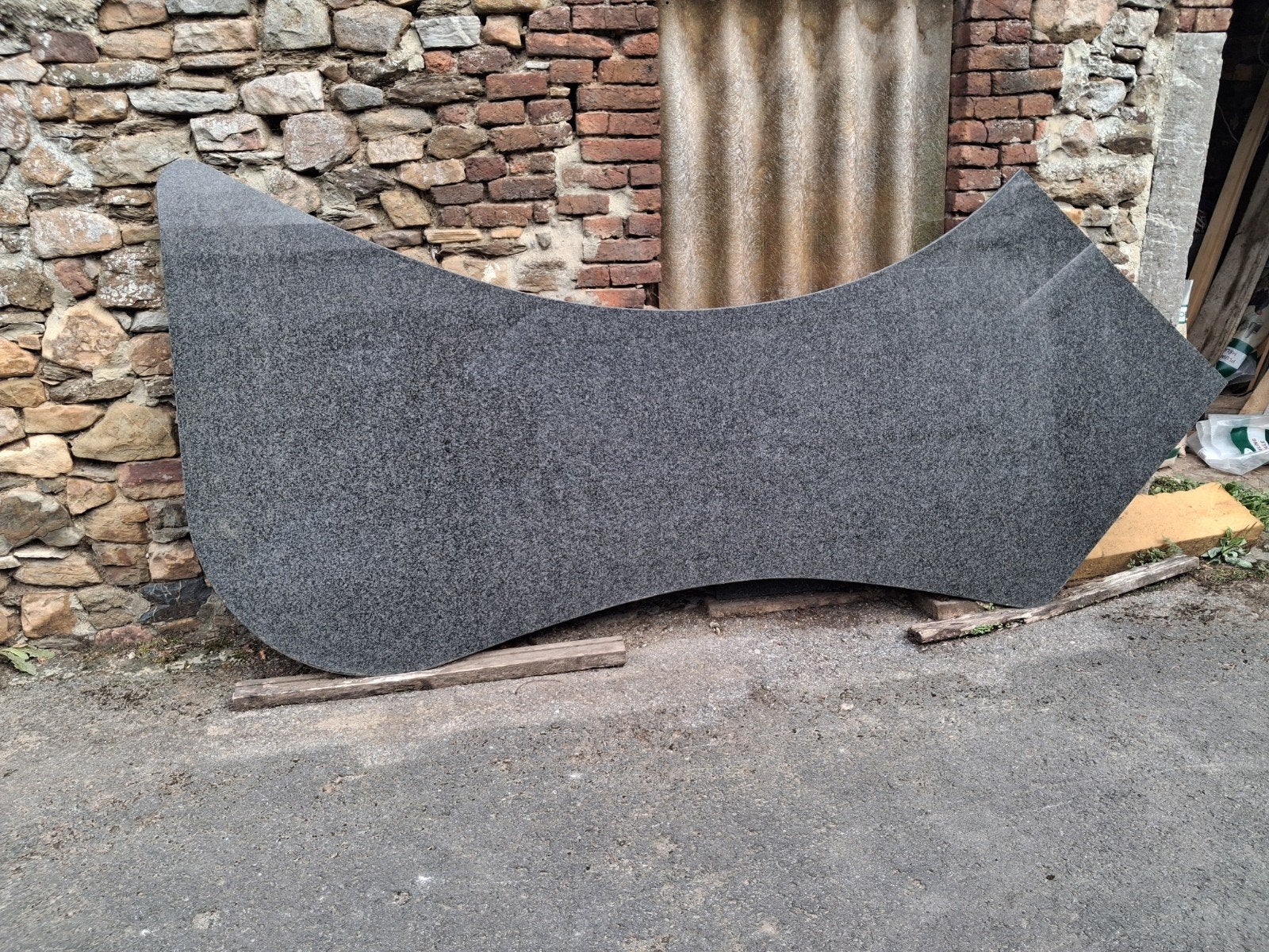 granit /pierre bleu, Enlèvement, Utilisé