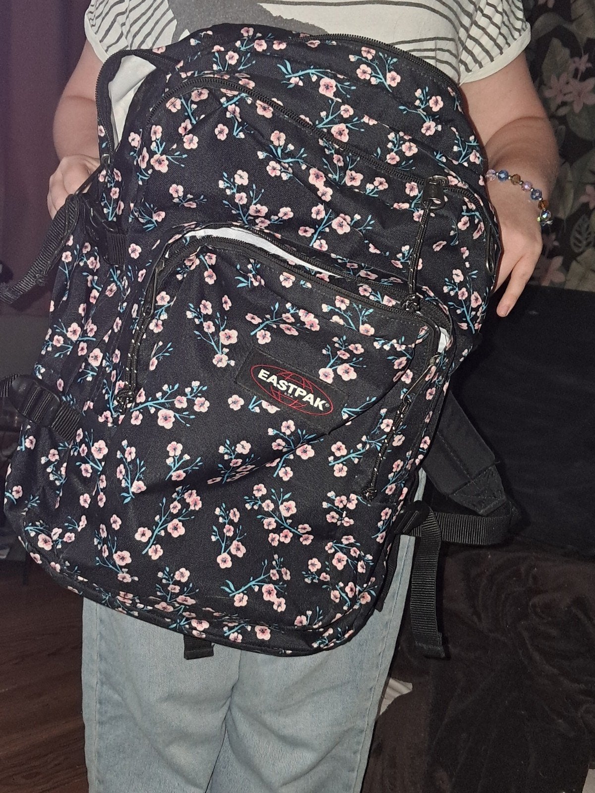 Sac a dos eastpak, Enlèvement