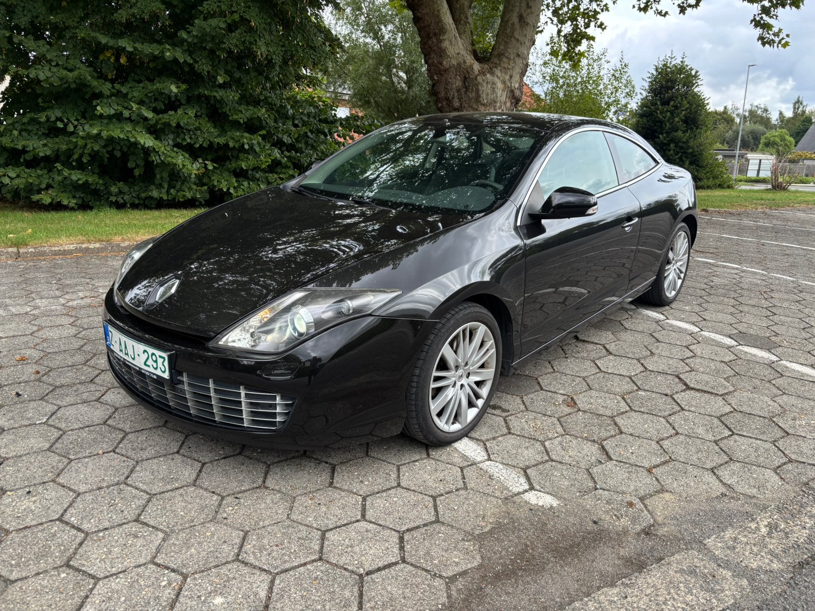Prachtige Renault LAGUNA COUPE TURBO  205 PK  in top staat ., Auto's, Renault, Voorwielaandrijving, 4 cilinders, Zwart, Leder