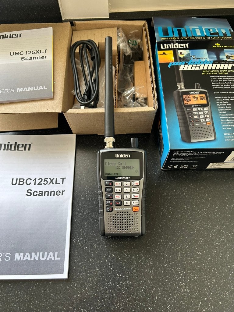 UBC125XLT, Telecommunicatie, Scanners, Ophalen, Zo goed als nieuw