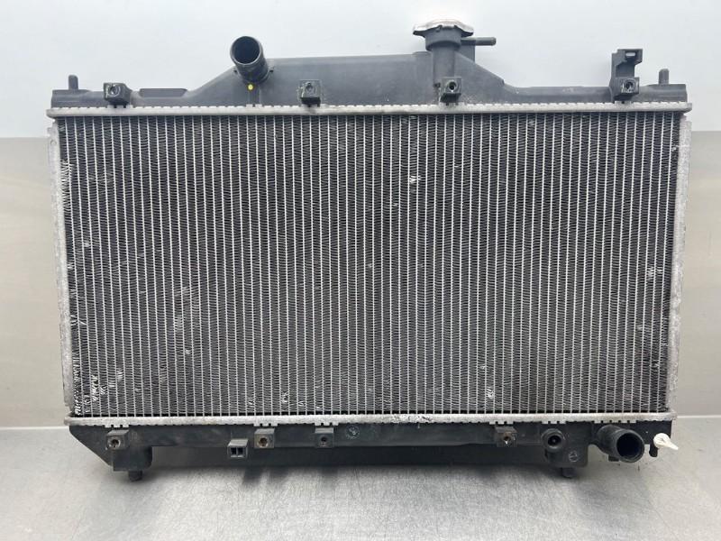 RADIATEUR EAU Toyota Avensis (T22) (01-1997/02-2003), Dhr. M. Roggen, Toyota, Stadsweg 37 37
9917 PV  WIRDUM GR., NL, Utilisé