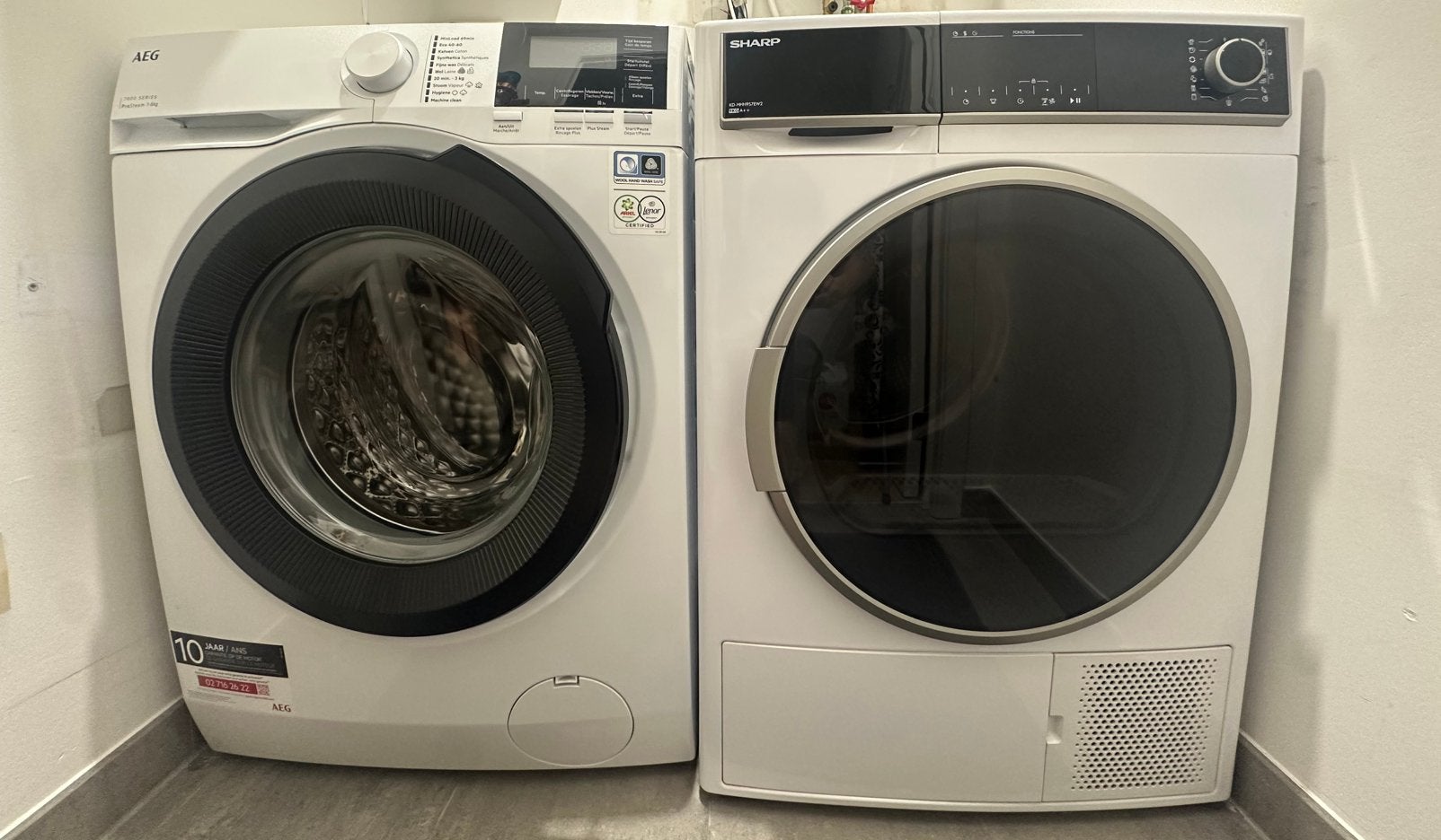 À vendre : machine à laver et sèche-linge ensemble ou à part, Enlèvement, Comme neuf
