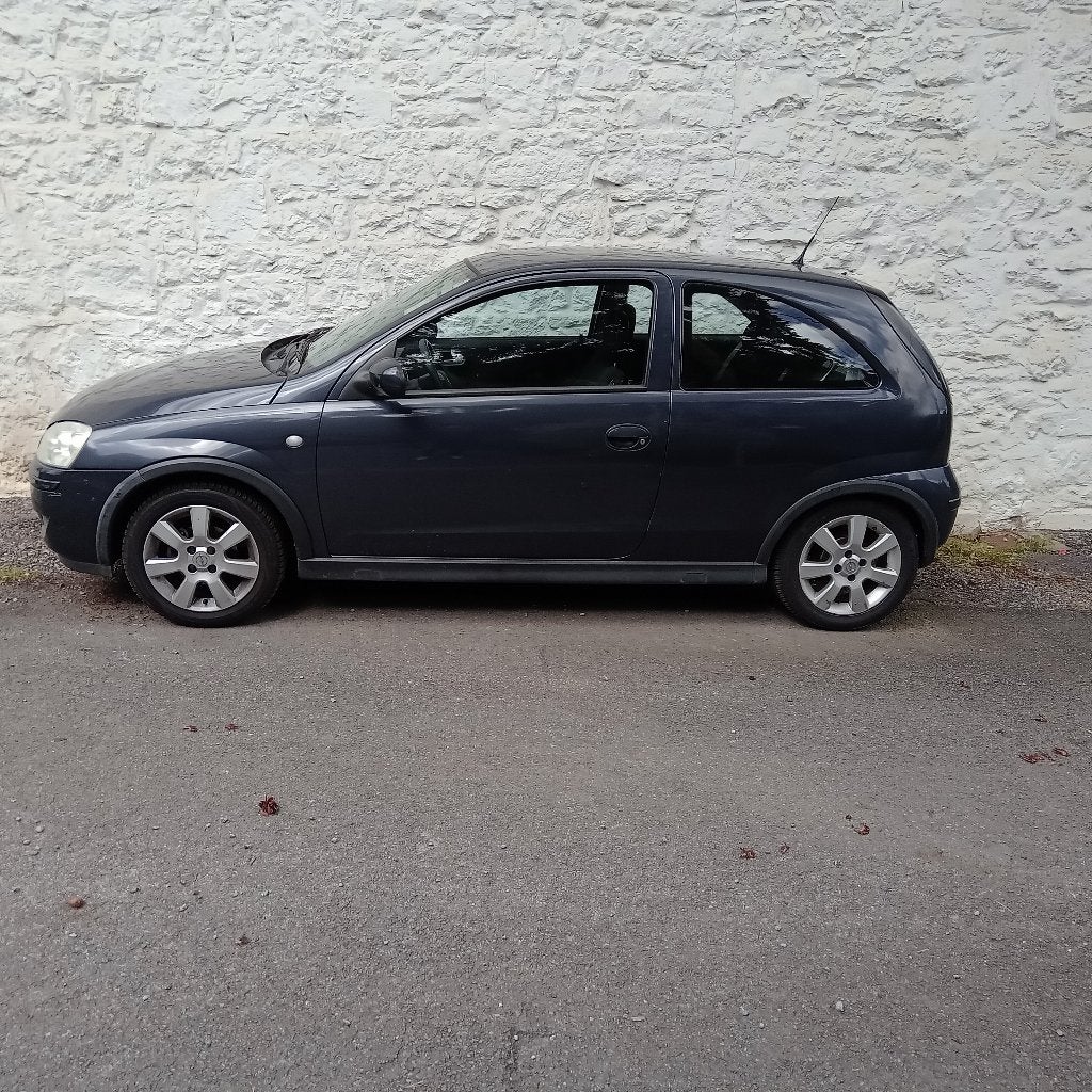 Auto idéale pour jeune conducteur, Auto's, Opel, Voorwielaandrijving, Stof, 139 g/km, 4 cilinders