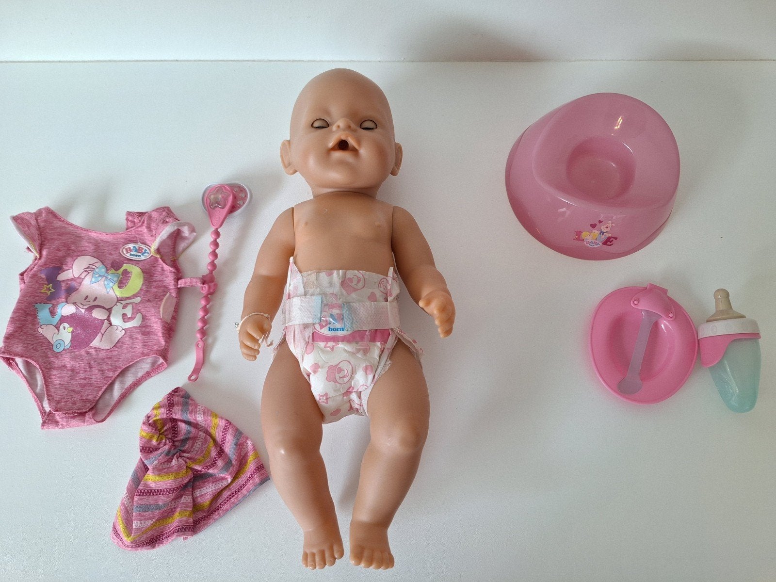 baby born pop, Ophalen of Verzenden
