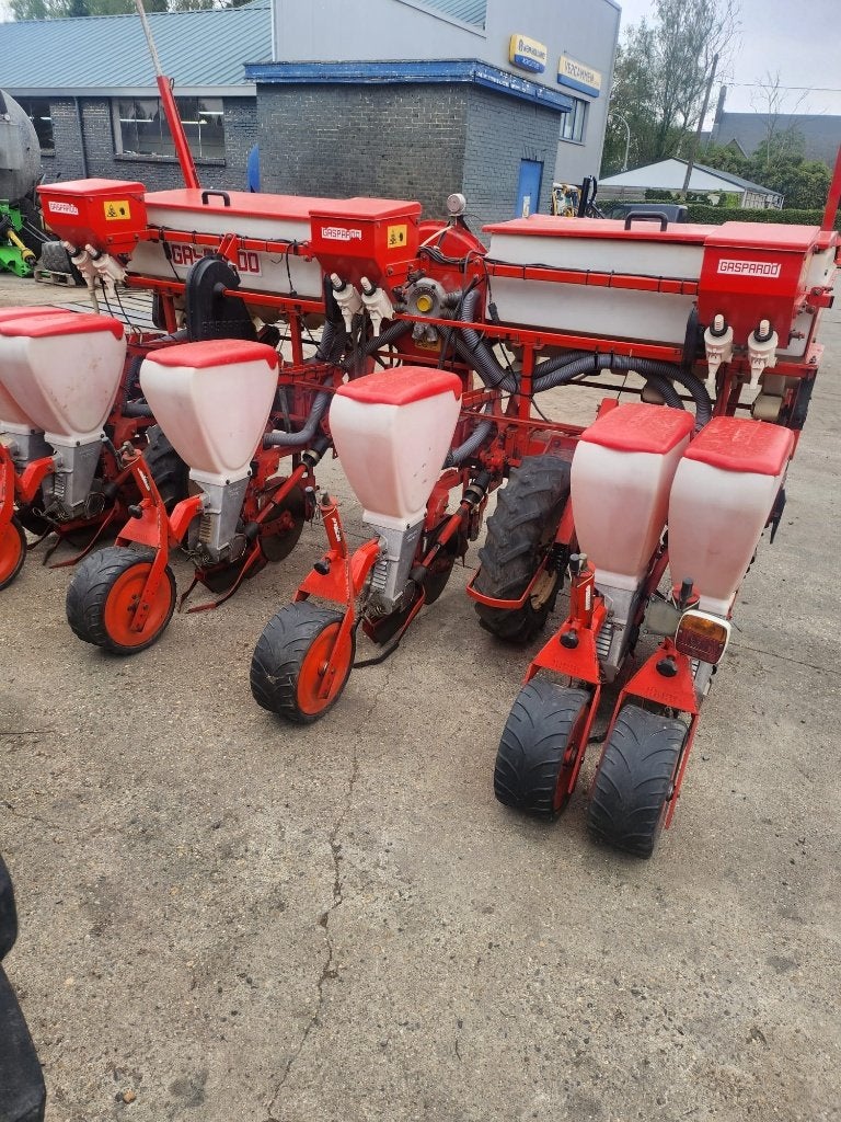 GASPARDO MAISPLANTER ST 300 6 RIJEN, Articles professionnels, Agriculture | Outils, Enlèvement, Semer, Planter ou Lever