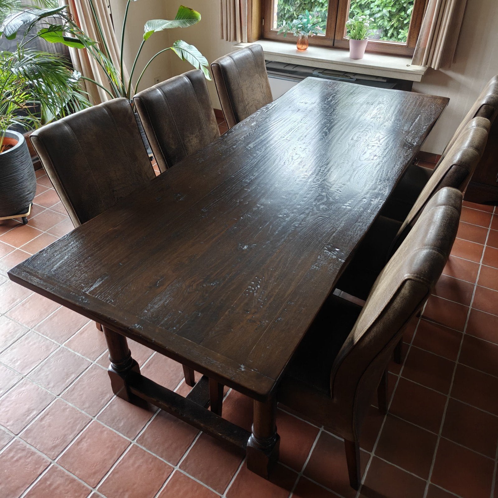 Zeer mooie eetkamer, deze is nog in zeer goede staat, Ophalen, Zo goed als nieuw, Antiek, 4 tot 6 stoelen