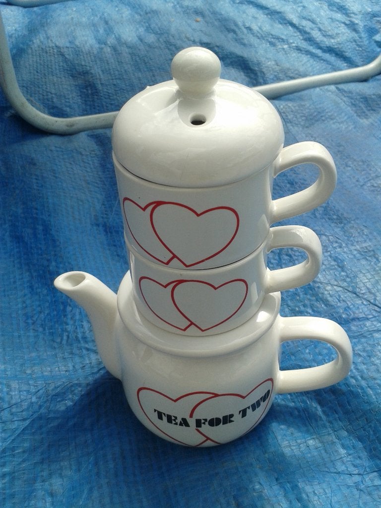 Theeset “Tea for two”., Ophalen, Zo goed als nieuw, Kop(pen) en/of Schotel(s)